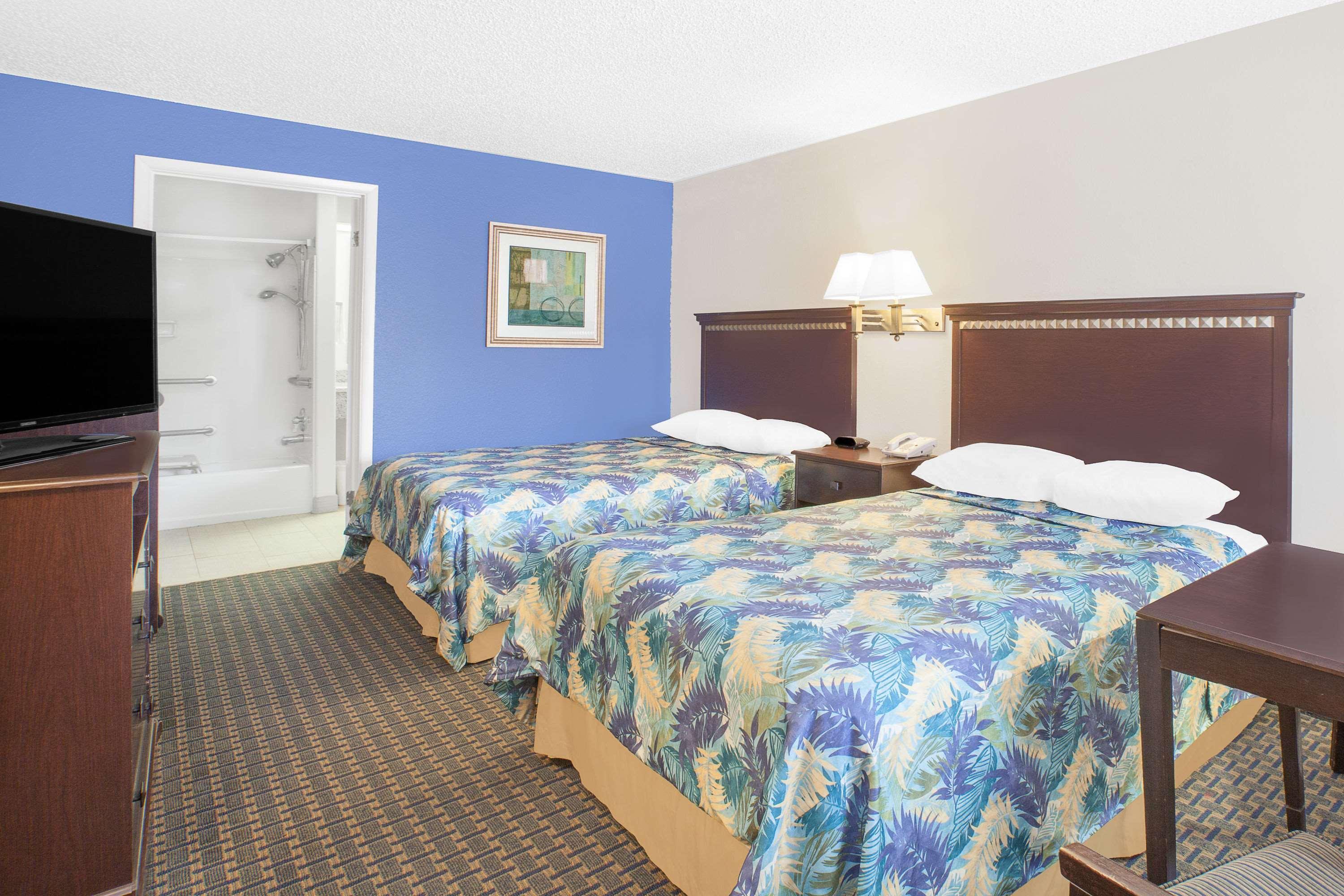 Super 8 By Wyndham Corpus Christi Hotel Exterior photo