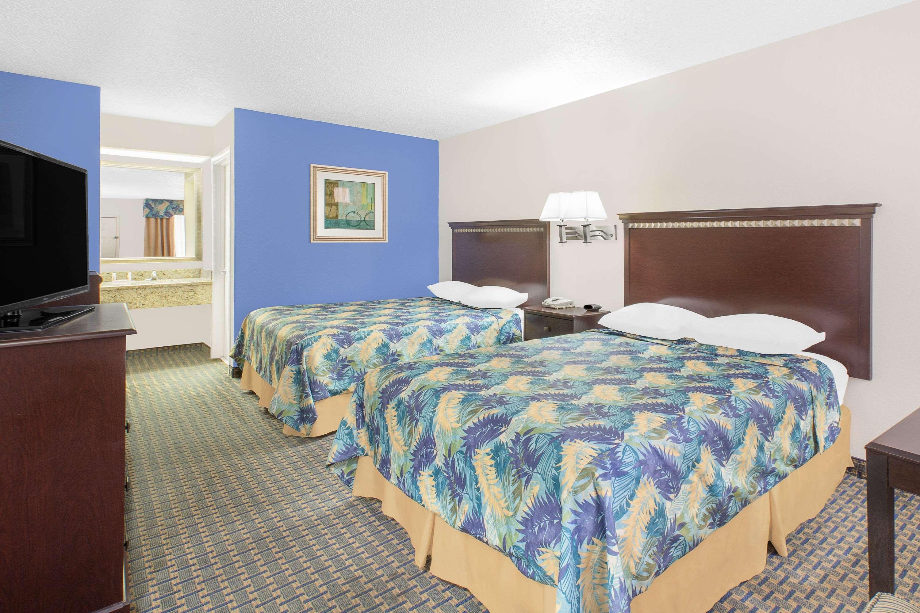 Super 8 By Wyndham Corpus Christi Hotel Exterior photo
