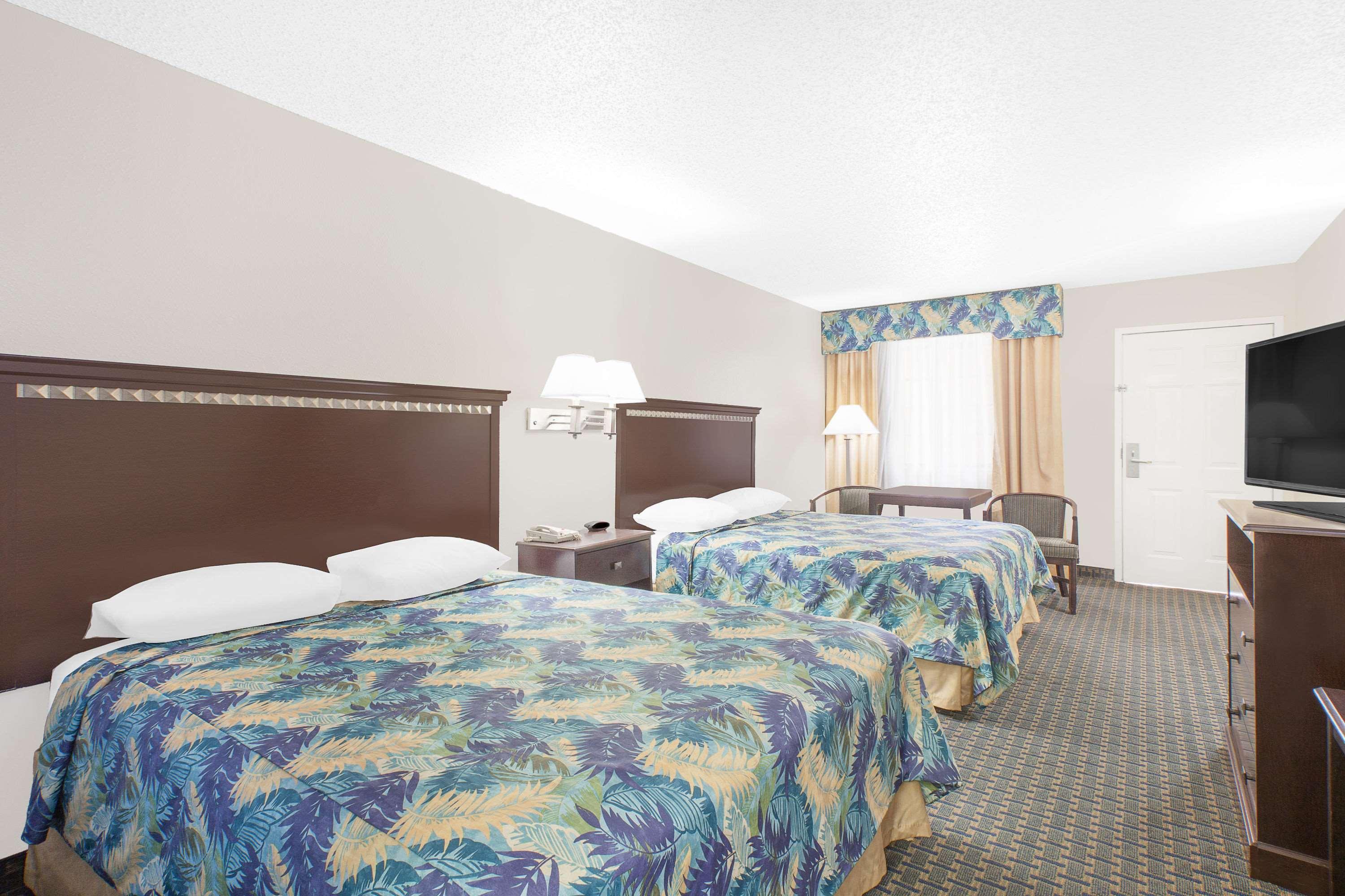 Super 8 By Wyndham Corpus Christi Hotel Exterior photo
