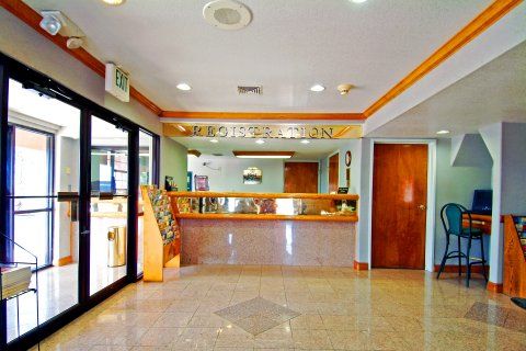Super 8 By Wyndham Corpus Christi Hotel Interior photo