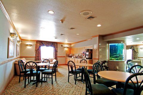 Super 8 By Wyndham Corpus Christi Hotel Restaurant photo